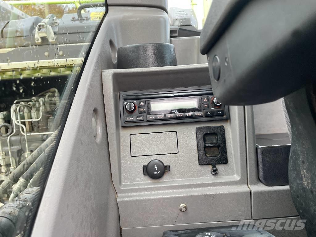 Volvo EC 140 EL Гусеничні екскаватори