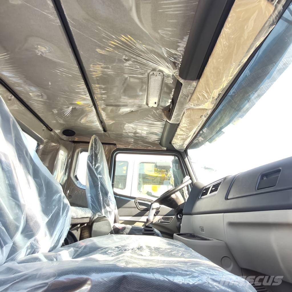 Howo 371 6x4 Тягачі