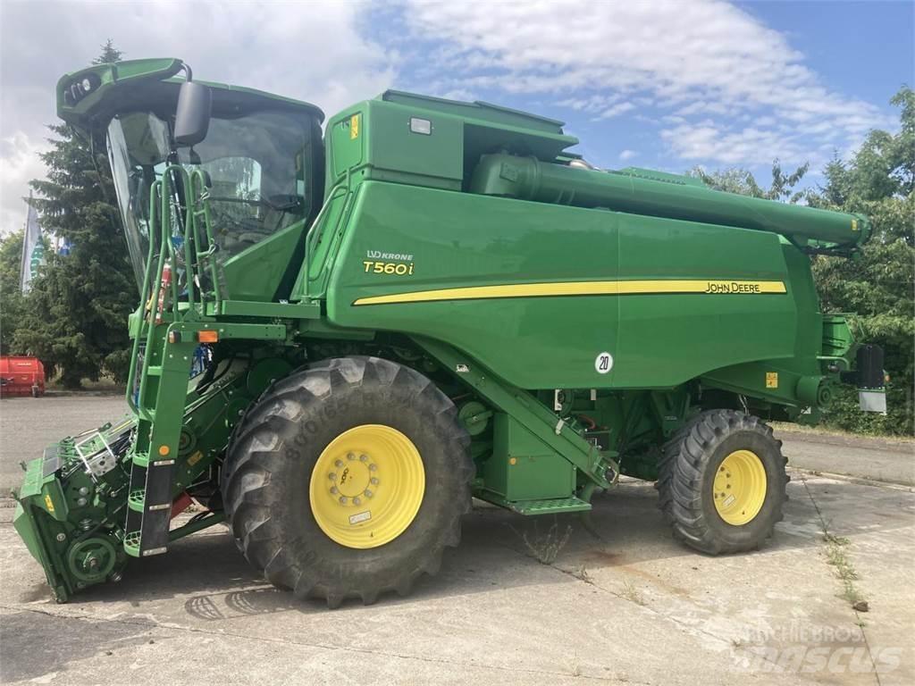 John Deere T560 Зернозбиральні комбайни