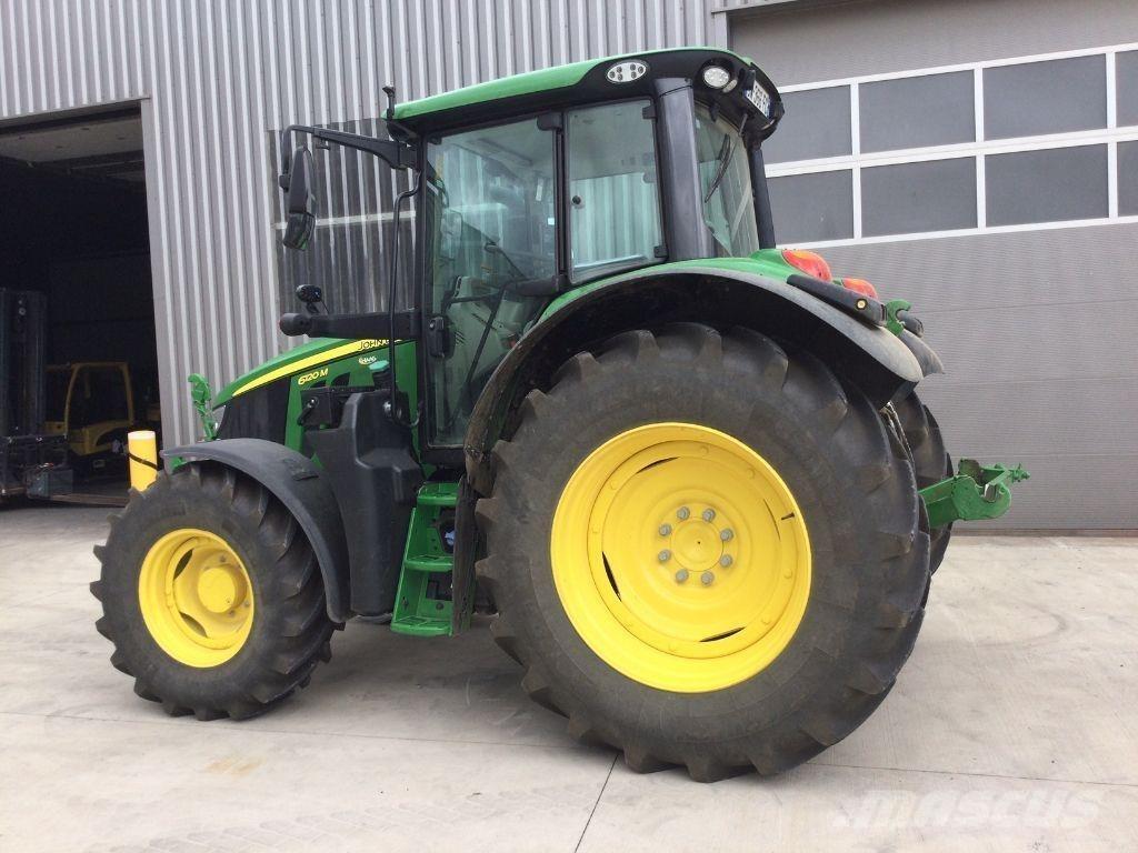 John Deere 6120 M Трактори