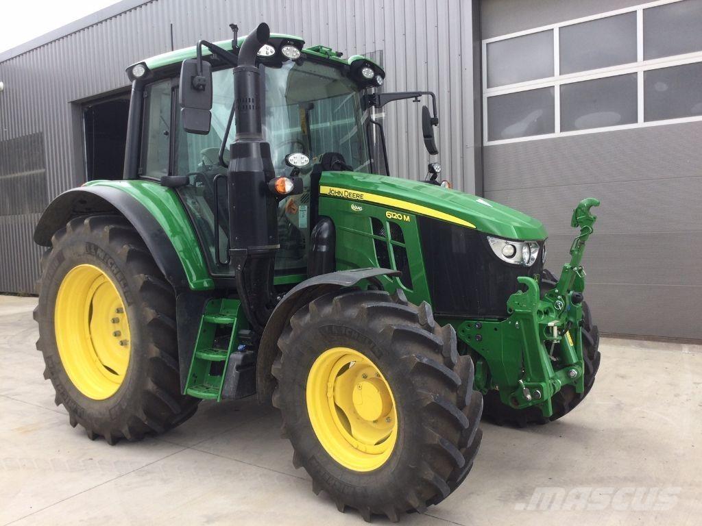 John Deere 6120 M Трактори