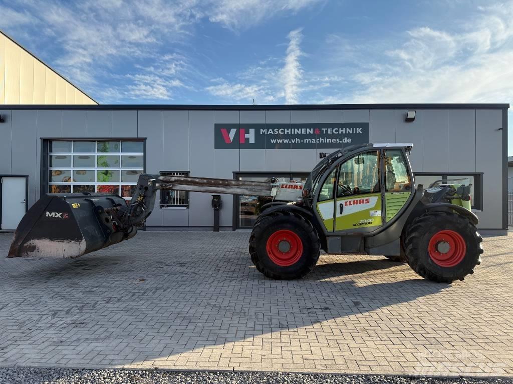 CLAAS 7040 Телескопічні навантажувачі