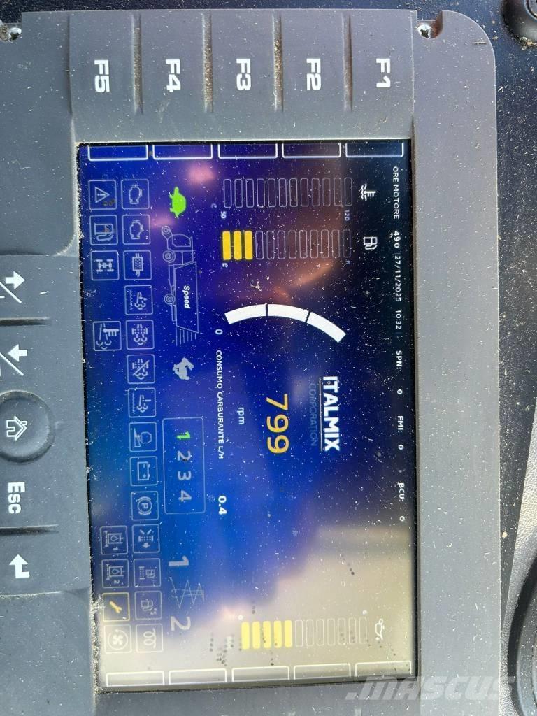  MATRIX ROVER JUMBO Завантажувачі змішувальних машин