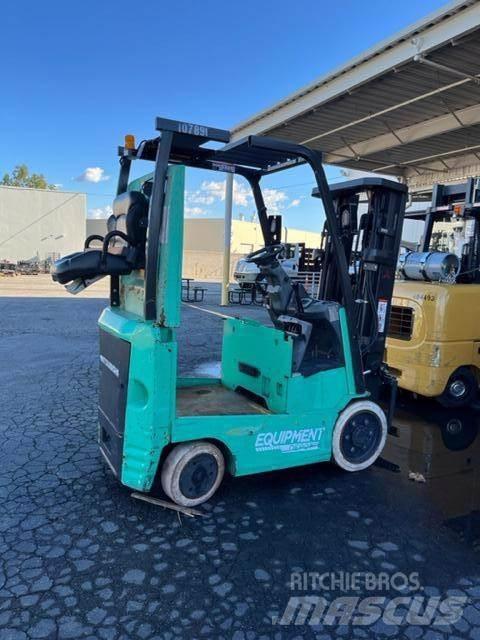 Mitsubishi FBC25 Електронавантажувачі