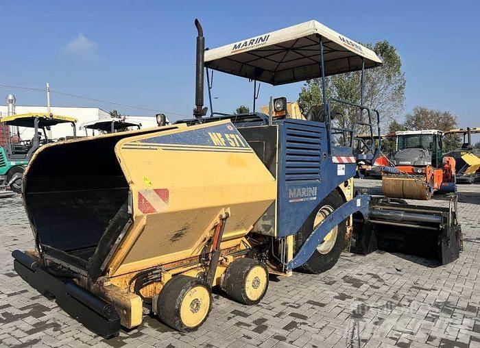 Marini MF 571 Асфальтовкладачі