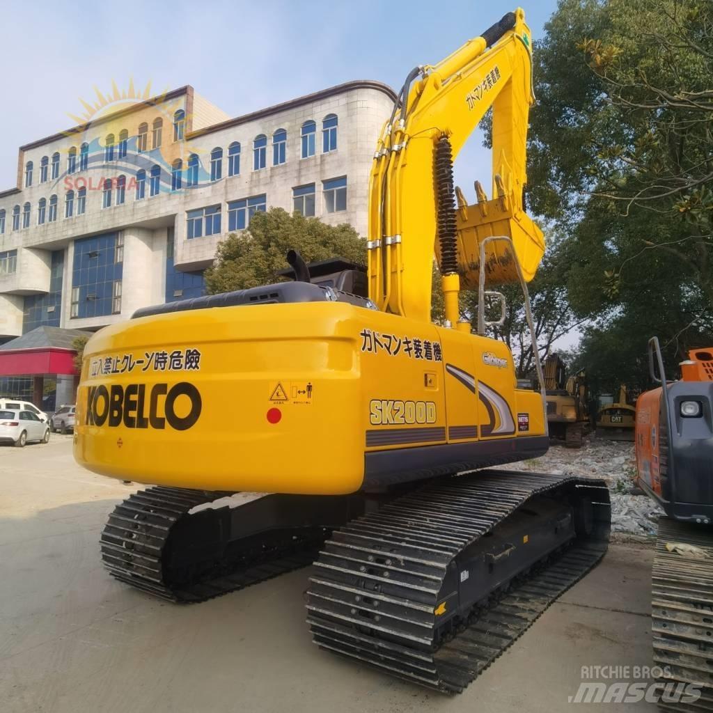 Kobelco SK 200 Гусеничні екскаватори