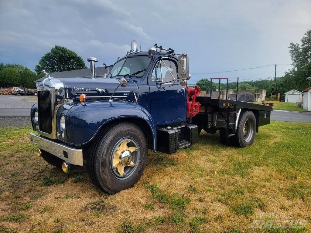 Mack B 61 Евакуатори