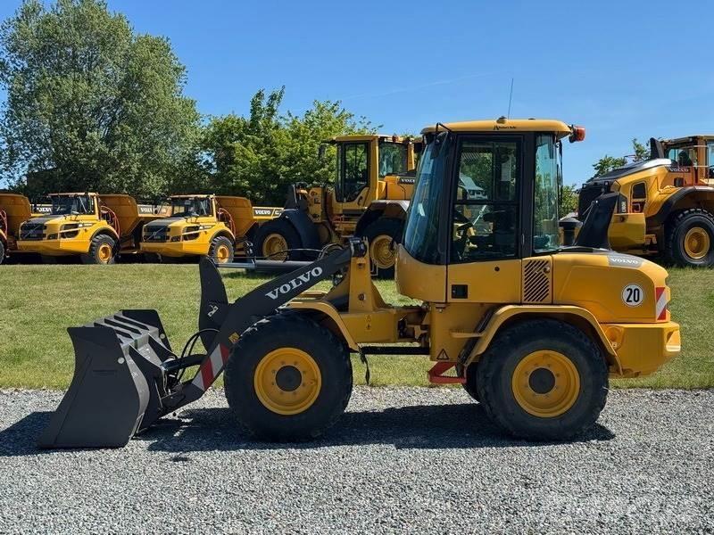 Volvo L 35 G Фронтальні навантажувачі