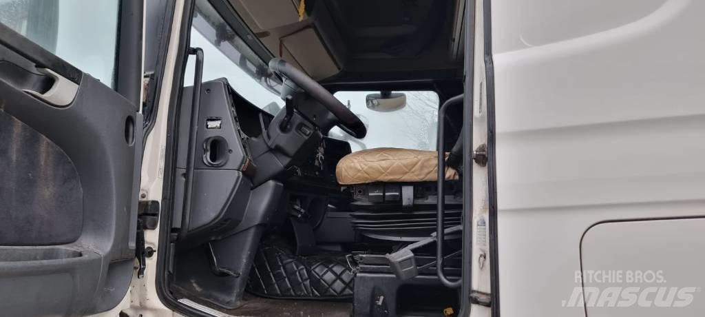 Scania R420 Тягачі