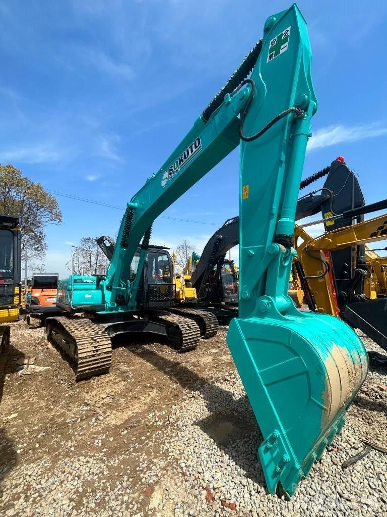 Kobelco SK200D Гусеничні екскаватори