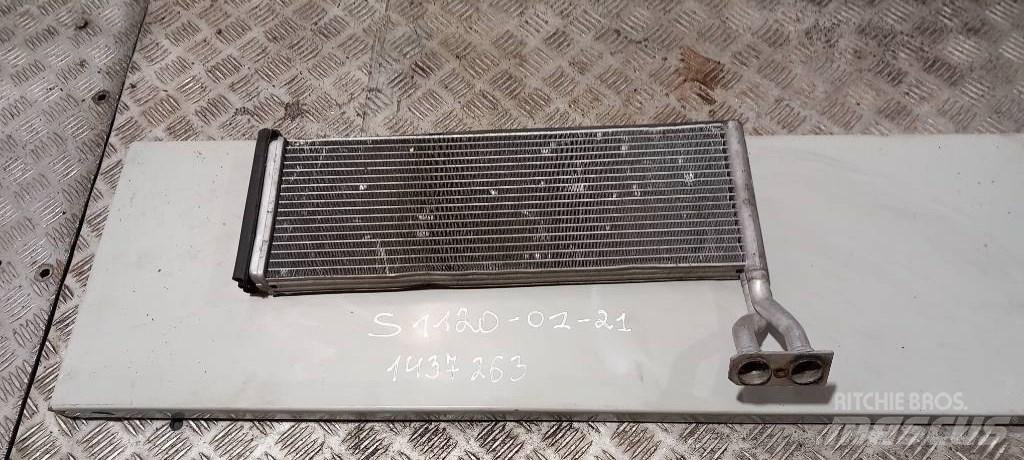 Scania R 440.   1437263 Радіатори
