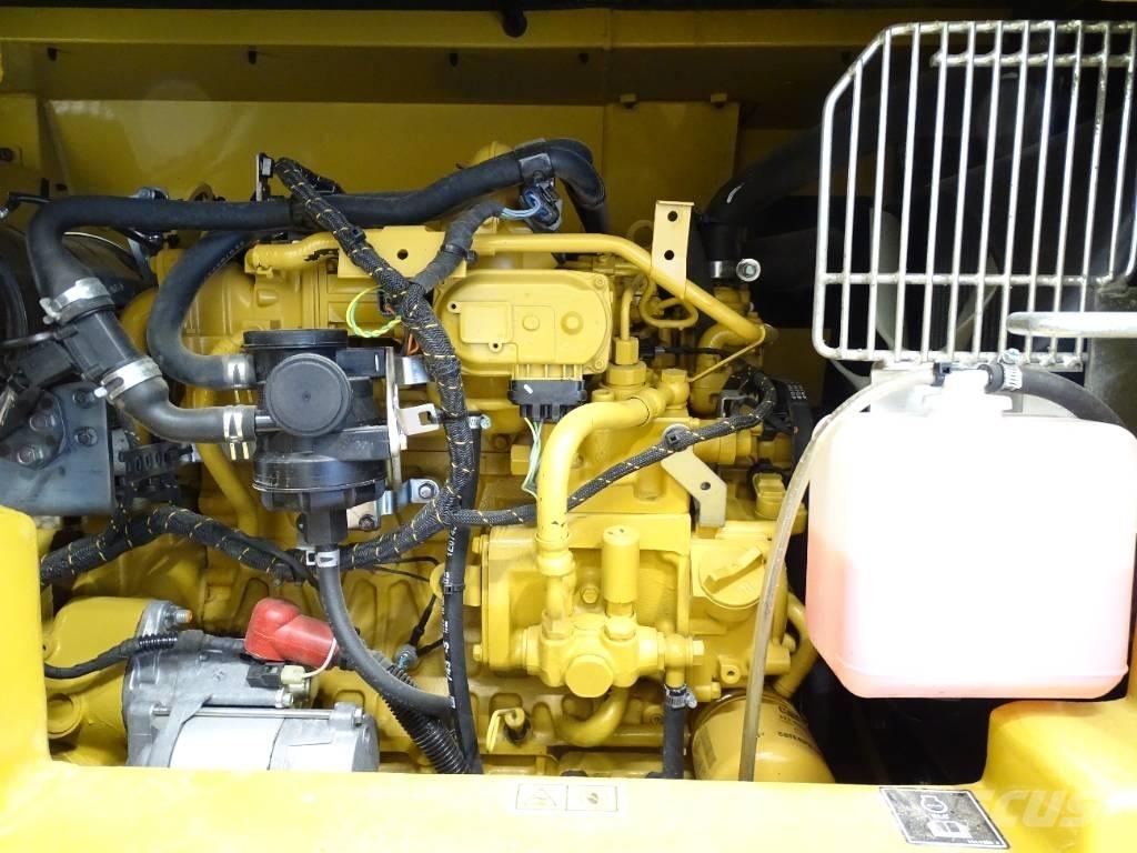 CAT 306 CR Міні-екскаватори < 7т