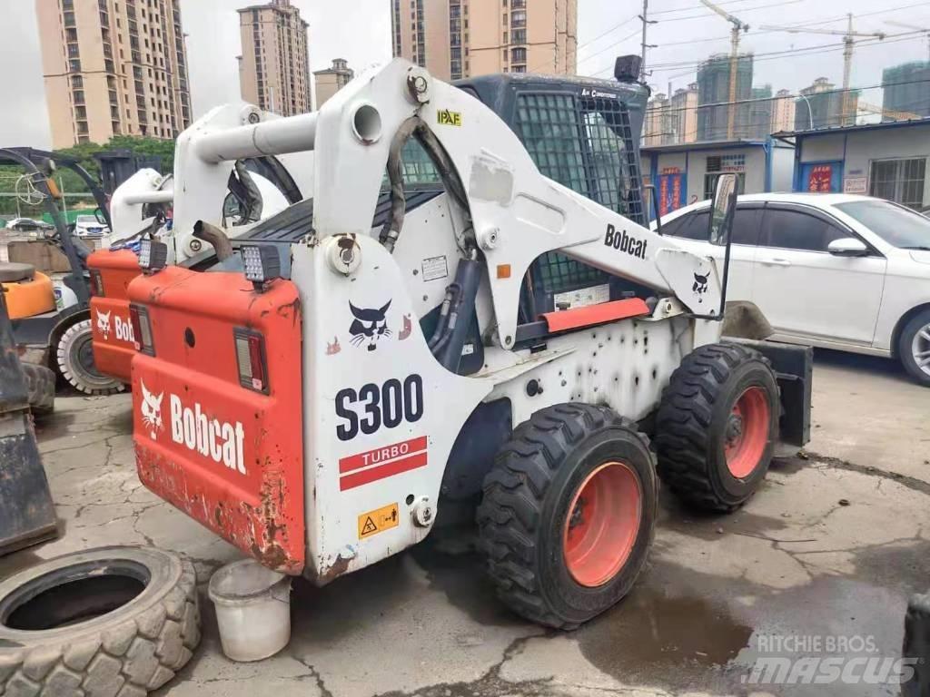 Bobcat S 300 Міні-навантажувачі
