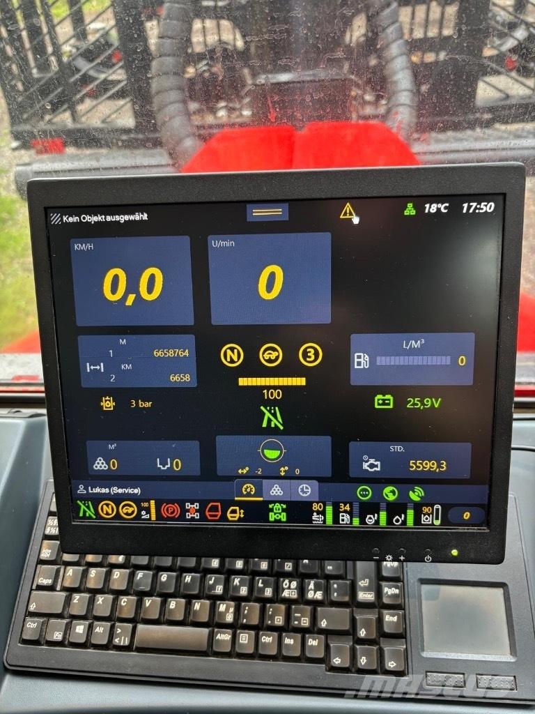 Komatsu 875 Форвардери