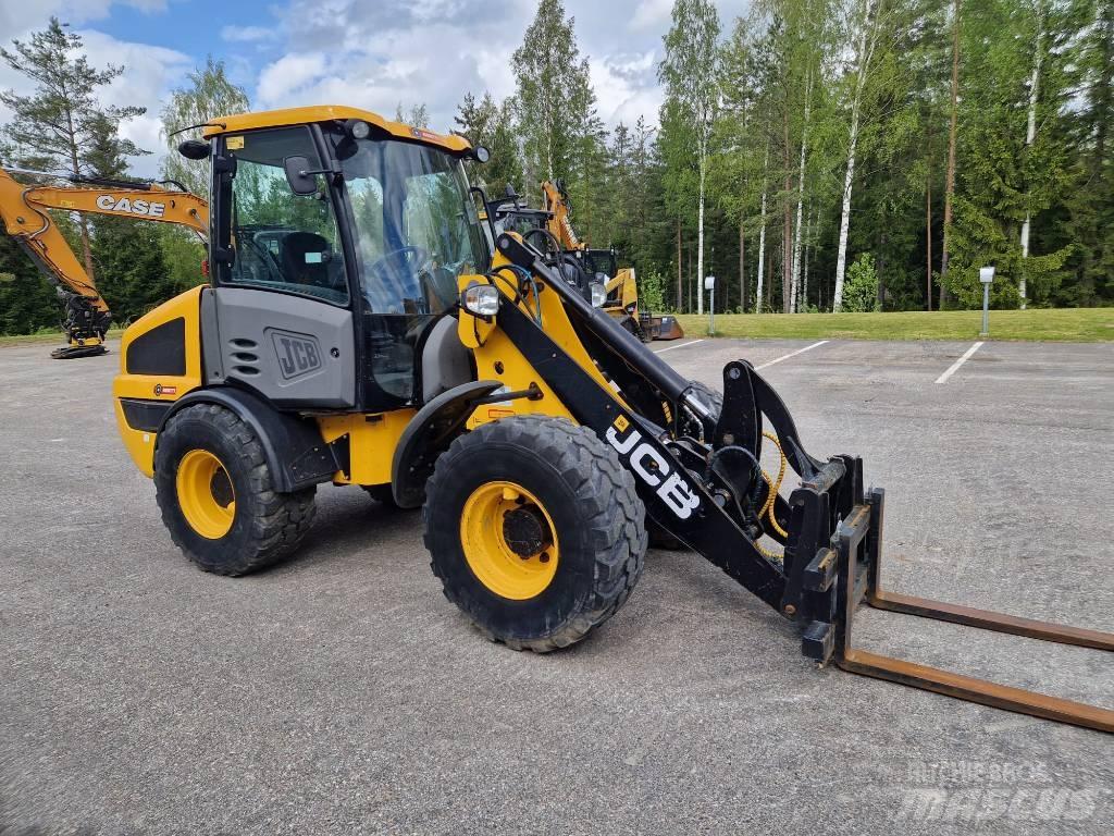 JCB 406 T4 Фронтальні навантажувачі