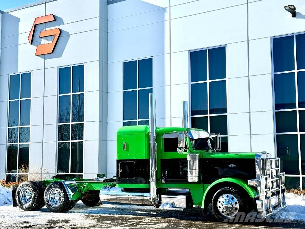 Peterbilt 389 Тягачі