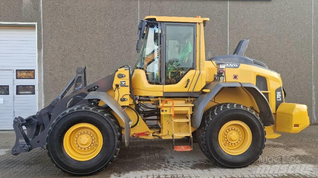 Volvo L 70 H Фронтальні навантажувачі