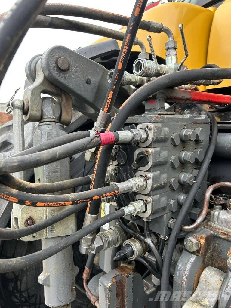 Challenger MT765 Трактори