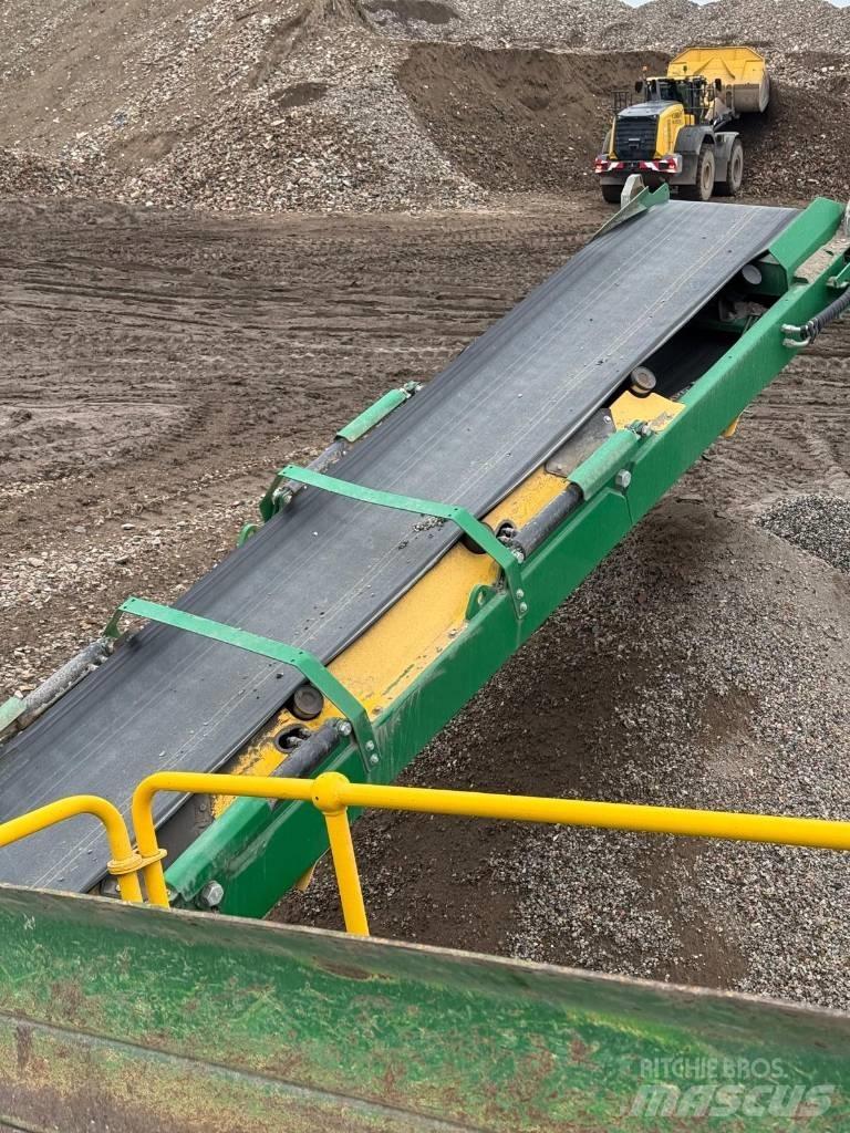 McCloskey R155 Мобільні грохоти
