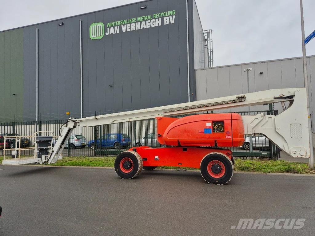 JLG 800aj Телескопічні підйомники