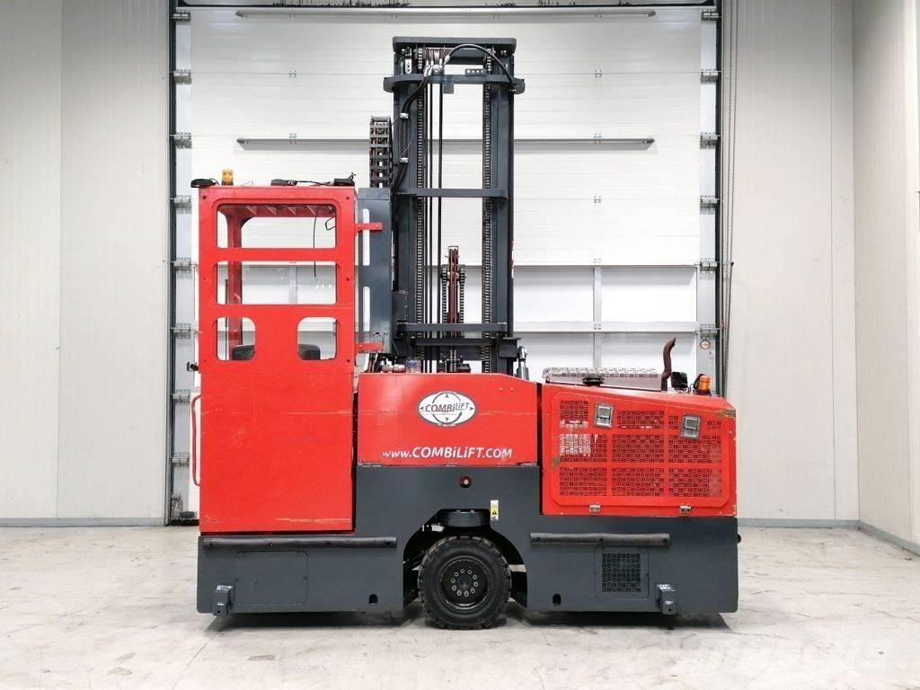 Combilift C3000GST Газові навантажувачі
