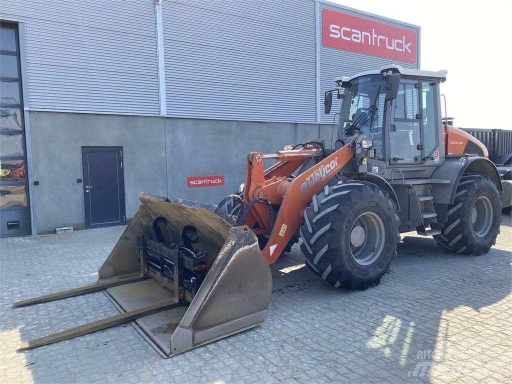 Weycor AR250E Фронтальні навантажувачі