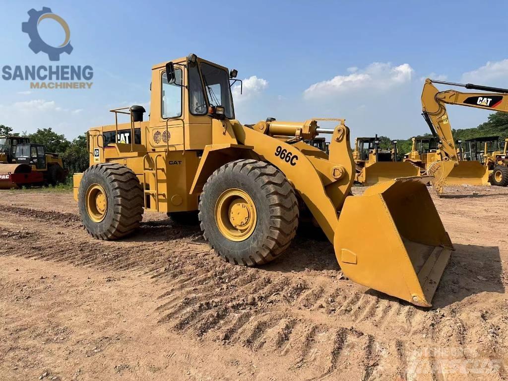 CAT 966 C Фронтальні навантажувачі