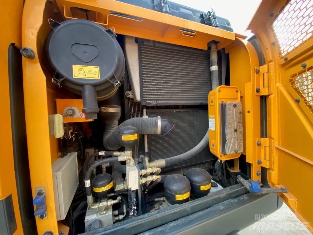 Hyundai HW140W Колісні екскаватори