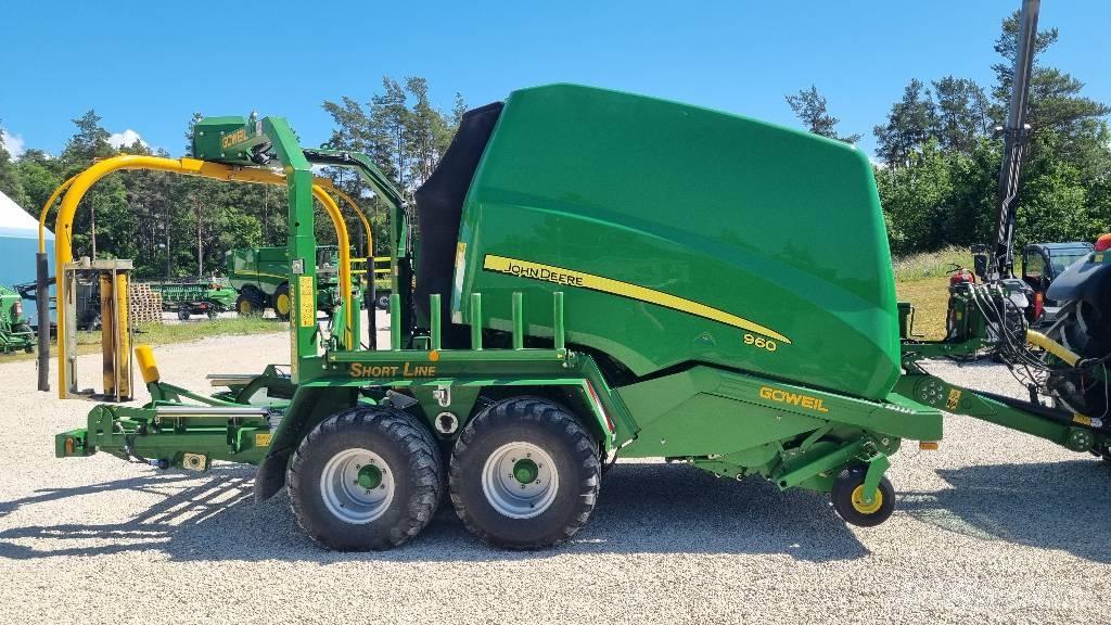 John Deere 960 Рулонні прес-підбирачі