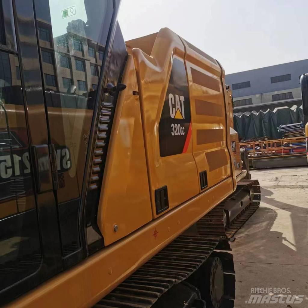 CAT CAT320GC Середні екскаватори 7т. - 12т.