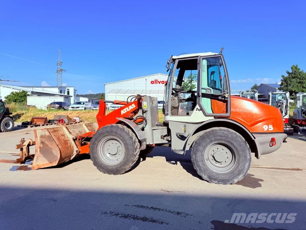 Atlas AR 95 super Фронтальні навантажувачі