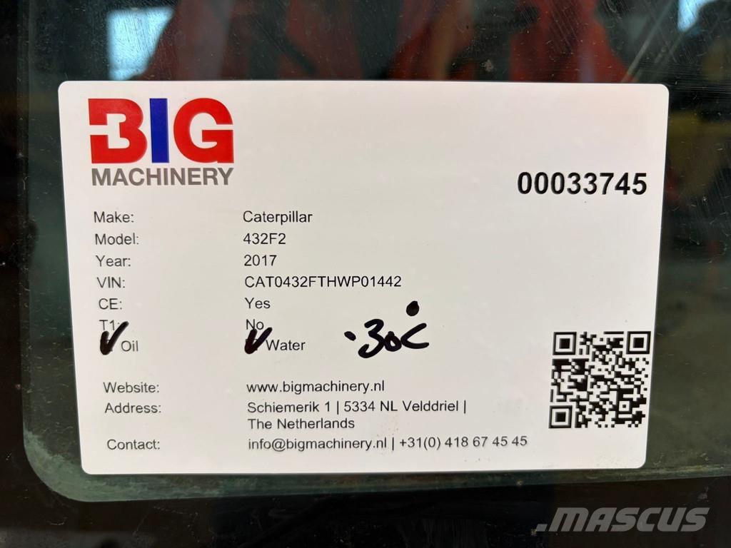 CAT 432F2 Екскаватори-навантажувачі