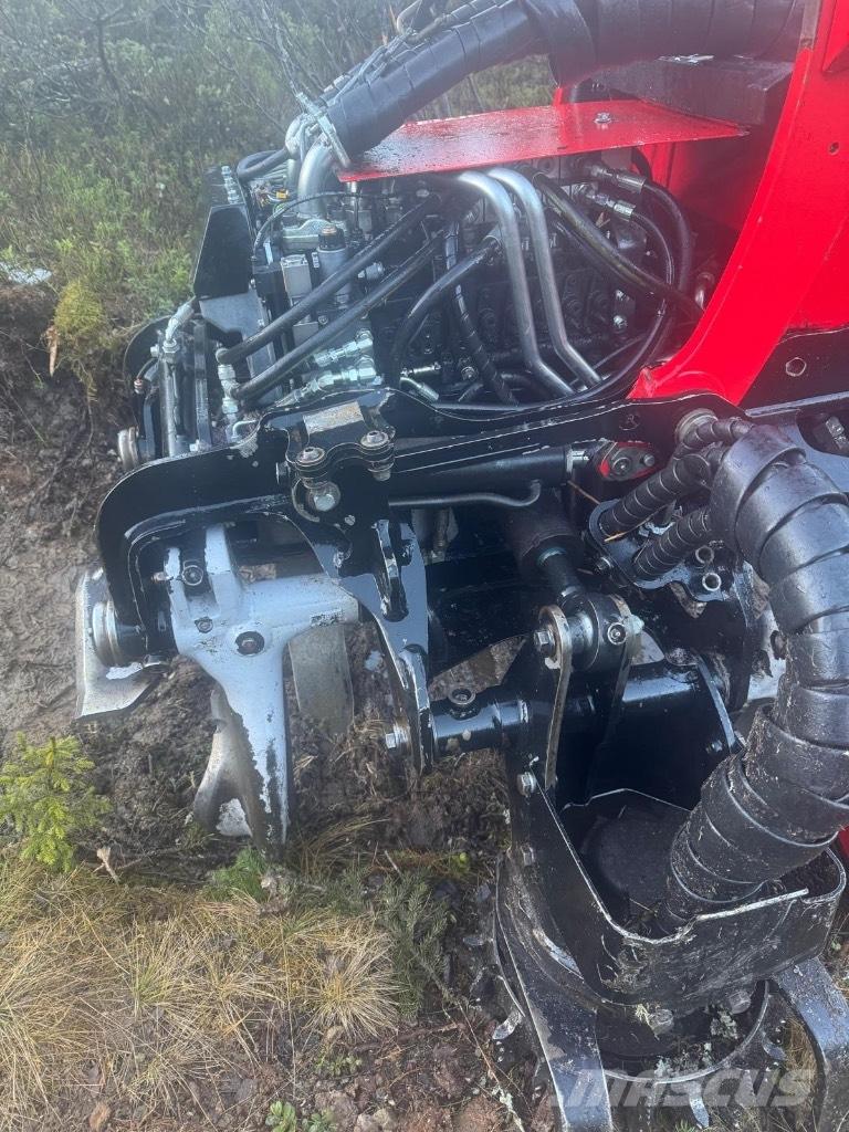 Komatsu 931 XC Харвестери