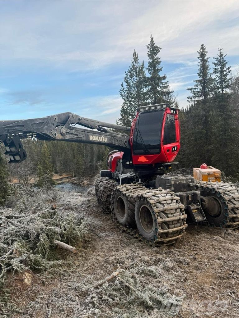 Komatsu 931 XC Харвестери