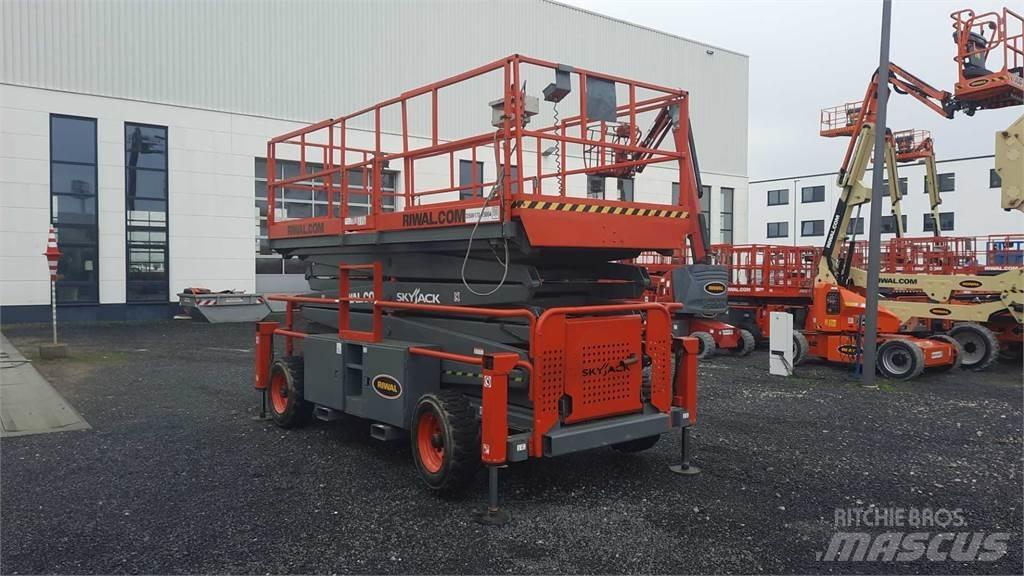 SkyJack 9250RT Підйомники-ножиці