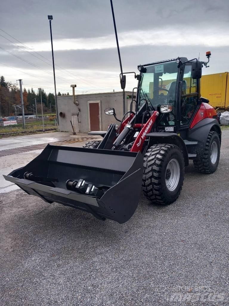 Yanmar V 7 Екскаватори-навантажувачі