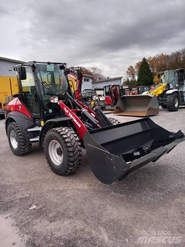 Yanmar V 7 Екскаватори-навантажувачі