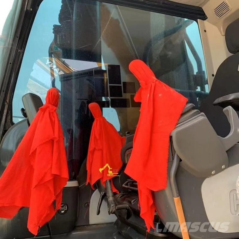 CAT 349 Гусеничні екскаватори