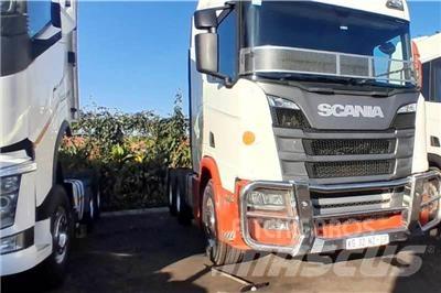 Scania R560 Вантажівки / спеціальні