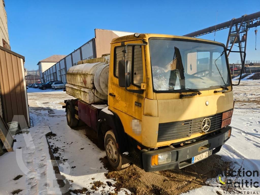 Mercedes-Benz 814 Вантажівки-цистерни