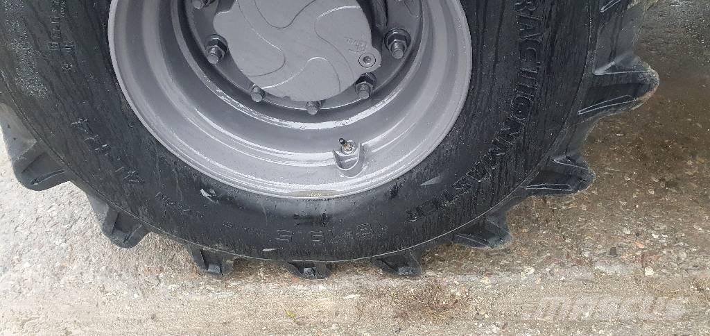 Mecalac 714MWE Колісні екскаватори