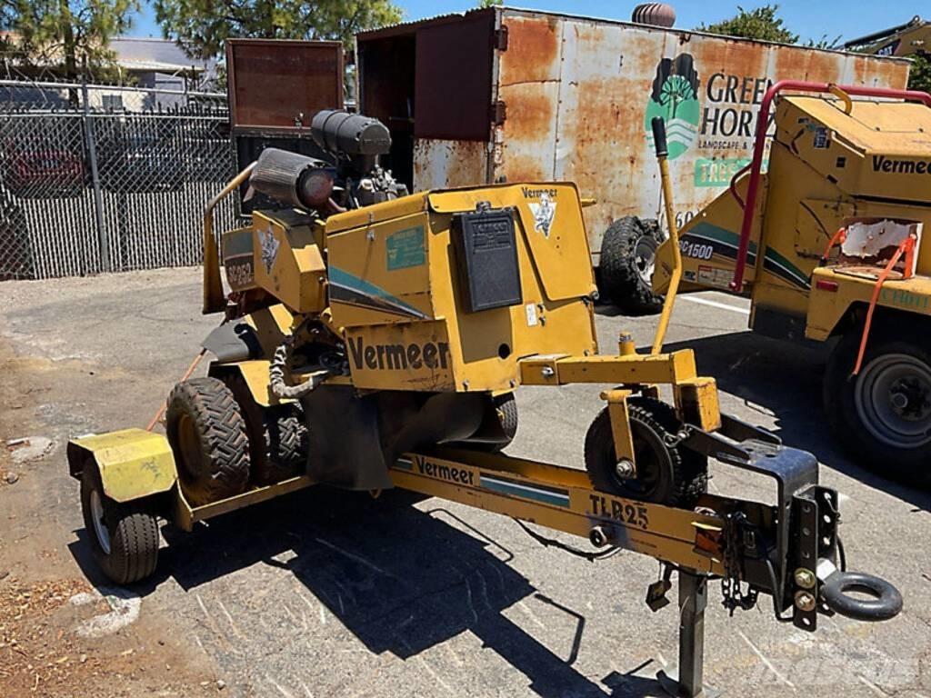 Vermeer SC252 Машини для подрібнення пнів