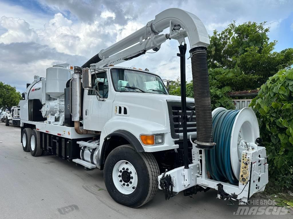 Sterling LT 8500 Комбі/Вакуумні вантажівки