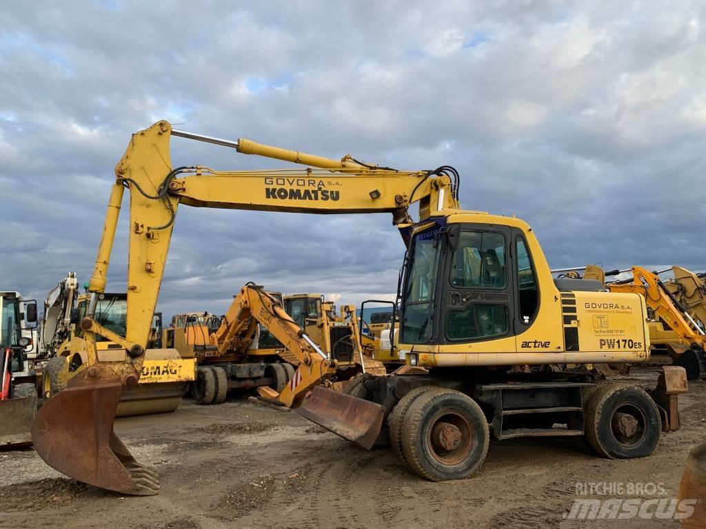 Komatsu PW 170 ES Колісні екскаватори
