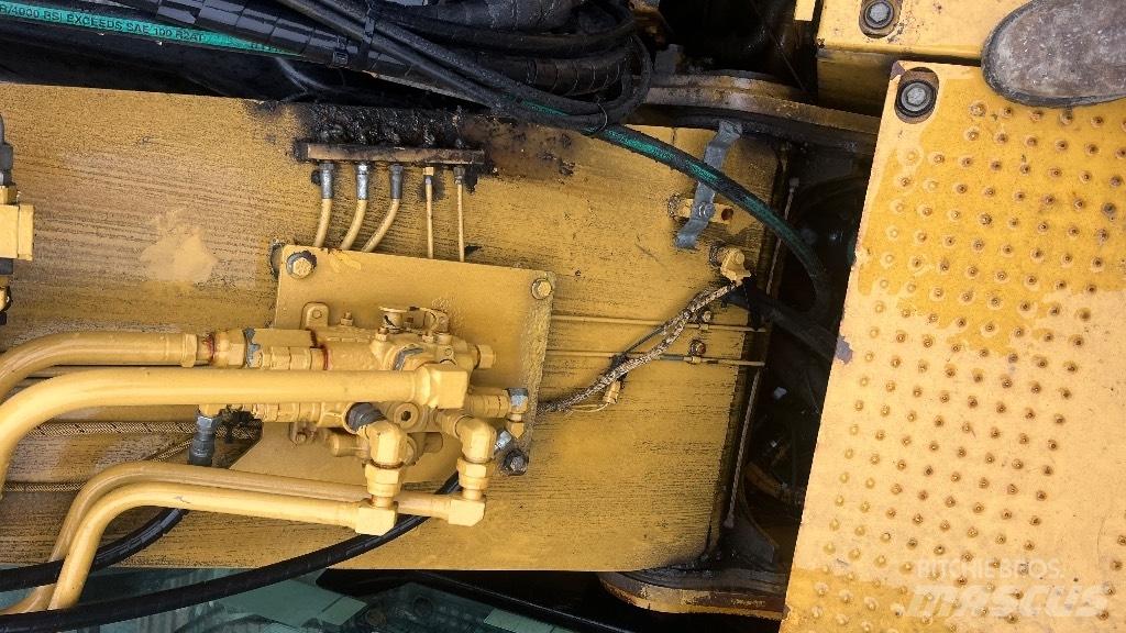CAT 320 EL RR Гусеничні екскаватори