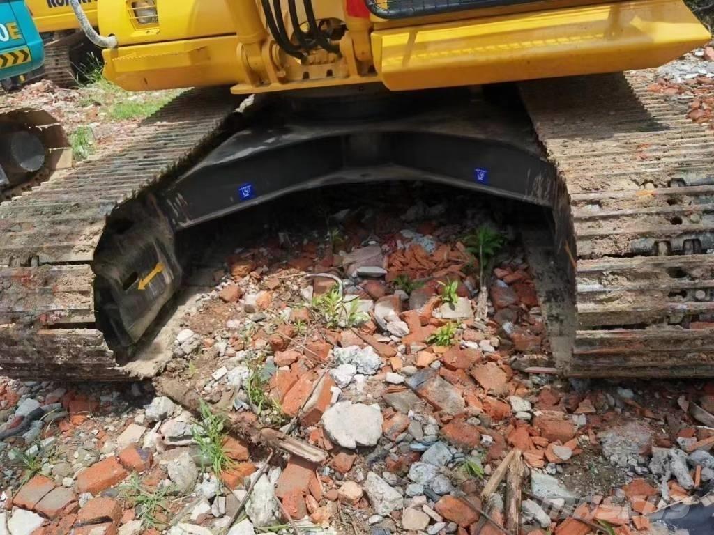 Komatsu PC 130 LC-7 Гусеничні екскаватори