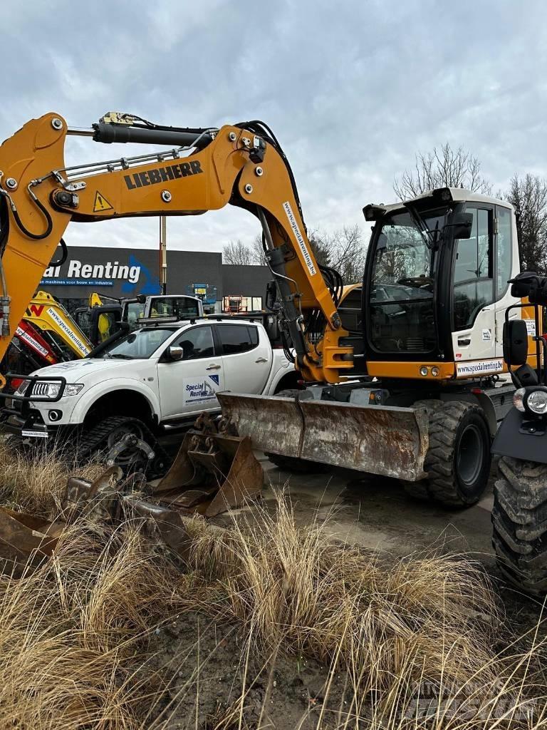 Liebherr 910 Compact Колісні екскаватори