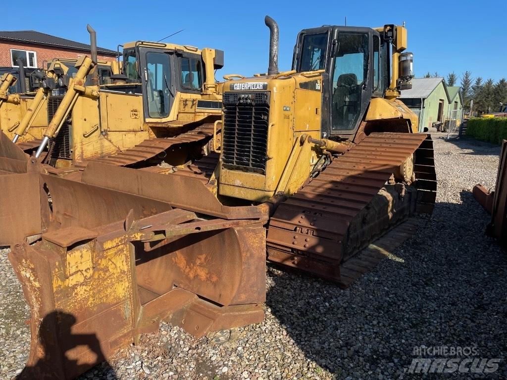 CAT D6N Гусеничні бульдозери