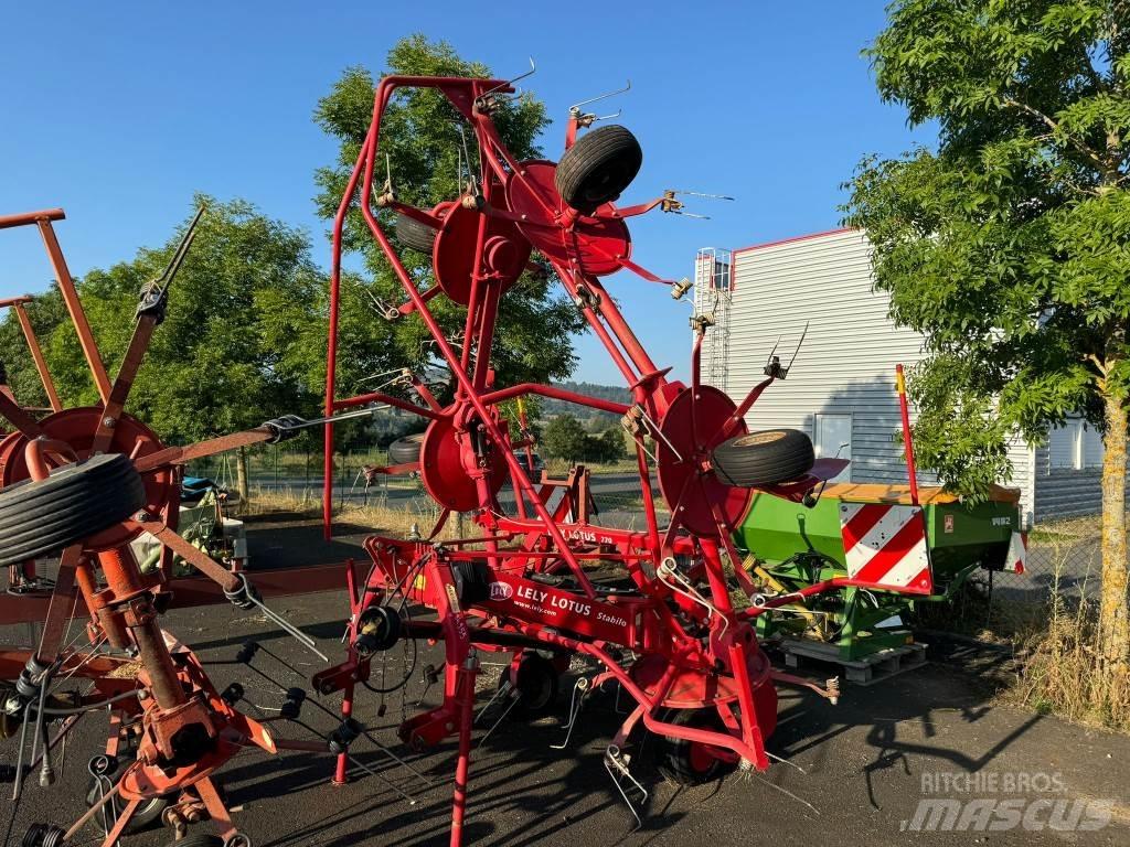 Lely LOTUS 770 Граблі і сінозворушувачі