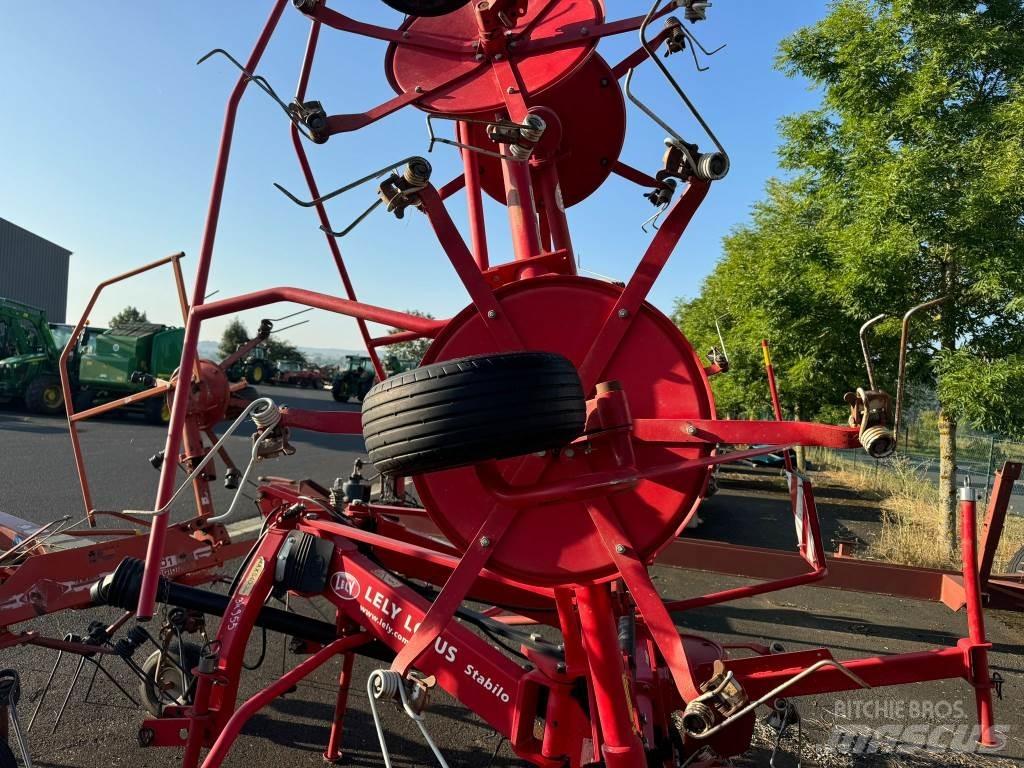 Lely LOTUS 770 Граблі і сінозворушувачі